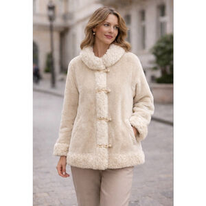 Women's vintage Beige Faux Fur Jacket
